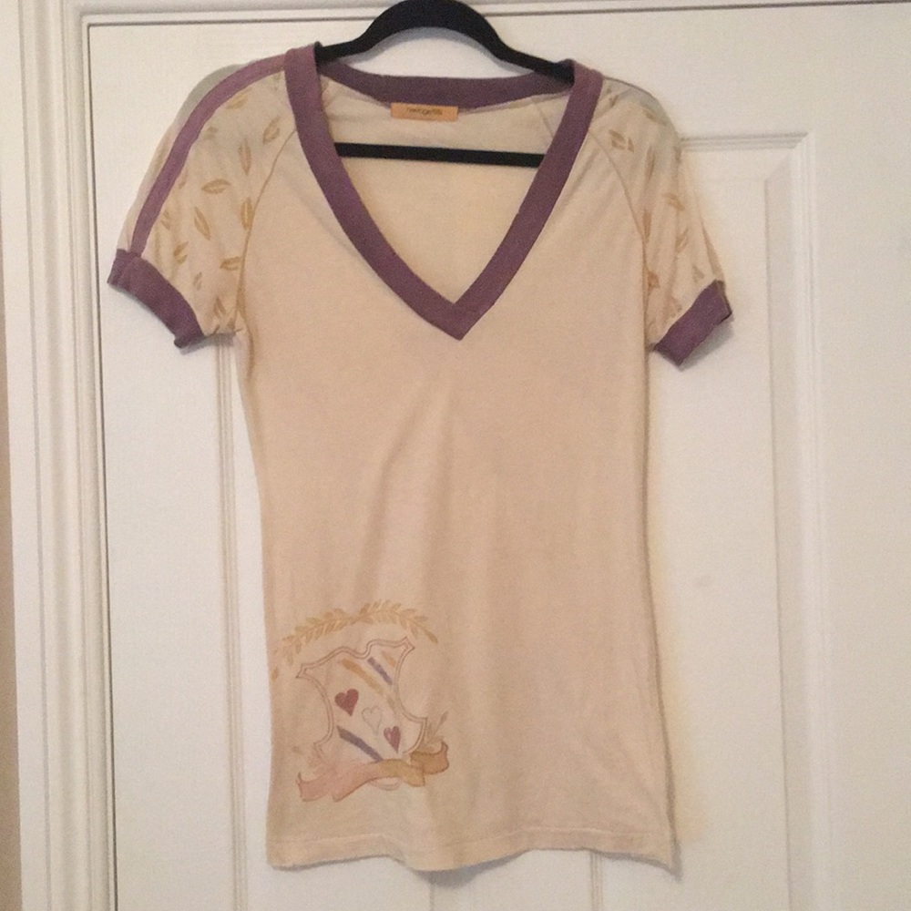 Graphic V Neck Tee